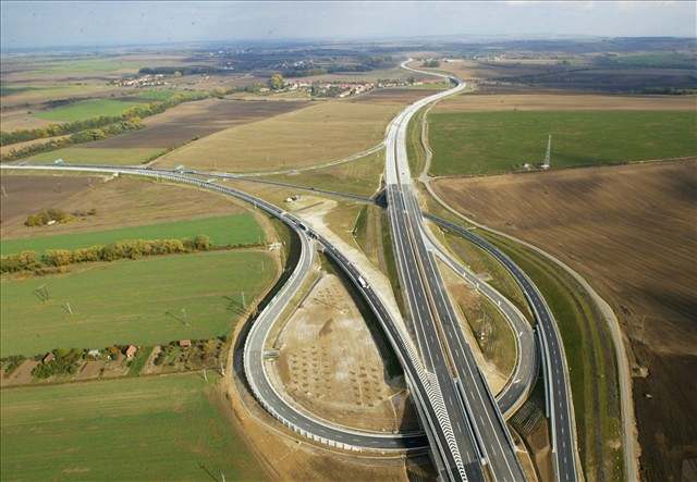 Nový úsek dálnice D1 u Vykova