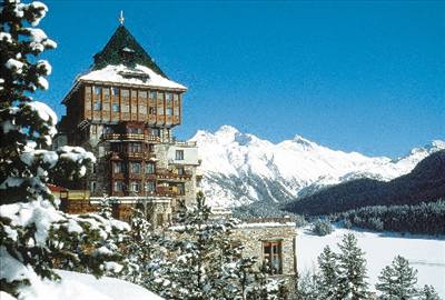 výcarský hotel Badrutt's Palace ve Svatém Moici