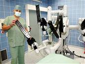 Robotický operaní sál