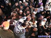 Otev�ení p�echodu Rafáh je významným krokem k palestinské samostatnosti.