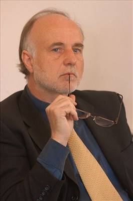 Ji�í Pekárek, �éf �eské stomatologické komory