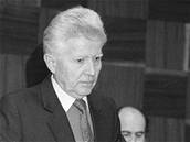 Bývalý komunistický prokurátor Ján Pjeak