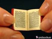 Miniaturní knihy