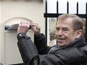 Václav Havel u bloruského velvyslanectví