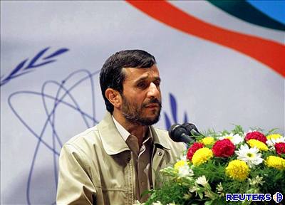 Prezident Ahmadíneád oznámil prmyslové obohacování uranu
