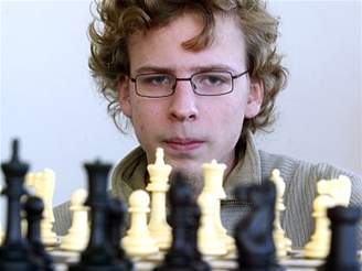 Viktor Láznička, šachy