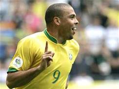 Brazílie - Ghana: Ronaldo se raduje