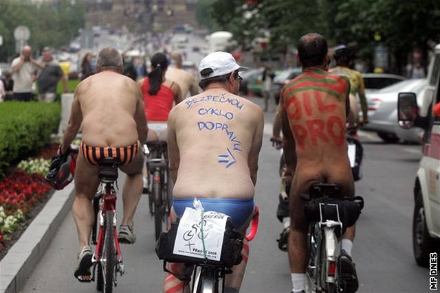 World Naked Bike Ride v Praze