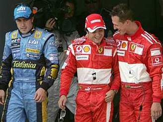 (zleva): Fernando Alonso, Felipe Massa a Michael Schumacher