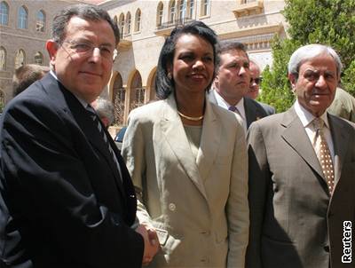Riceová se v Bejrútu setkala s libanonským premiérem Fuadem Siniorou.