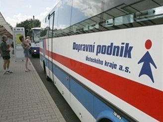 Autobus Dopravního podniku Ústeckého kraje