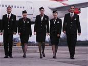 Souasné uniformy British Airways.