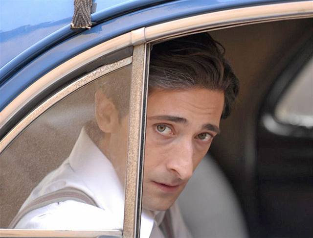 Herec Adrien Brody bhem natáení filmu Manolete