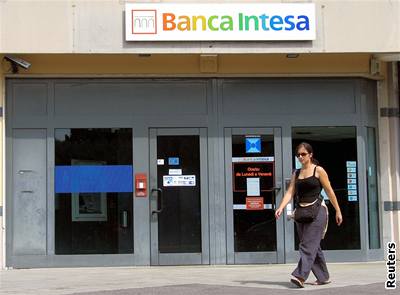 Banky Intesa a Sanpaolo vytvoí nového hráe na italském trhu