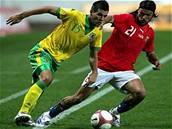 �esko - Wales: Ujfalu�i (vpravo) a Ledley