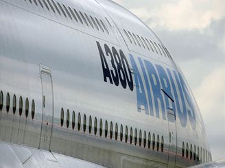 Potrubí uvnit A380 mí asi kilometr.