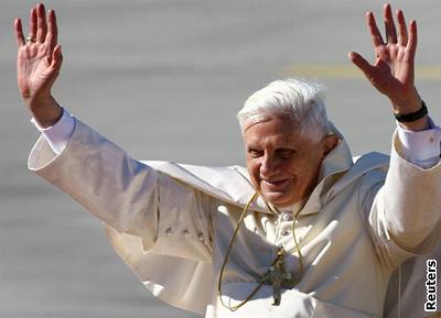 Nezbývá ne doufat, e politování Benedikta XVI.a jeho ujitní, e si islámu váí, je upímné.