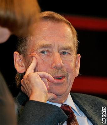 Jedním z politik na seznamu je i exprezident Václav Havel.