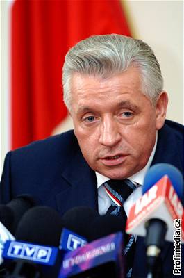 Koalice nevydrí déle ne do jara, tvrdí vicepremiér Andrzej Lepper. Ilustraní foto.