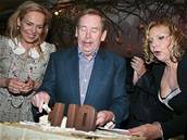 Jako první mohl narozeninový dort zakrojit Václav Havel