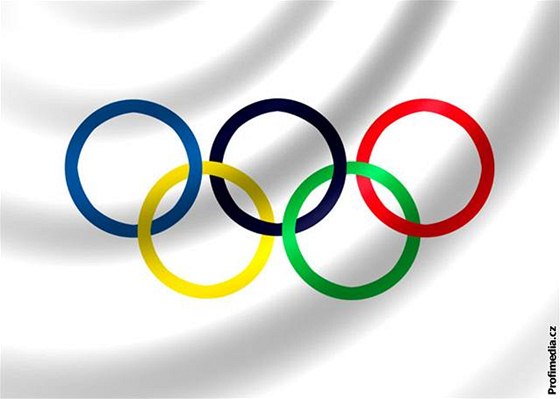 Vlajky s olympijskými kruhy budou v ín nosit jen cudné hostesky