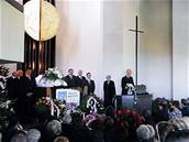 Poh�eb zast�eleného Martina Bal�ána