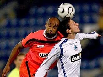 Liberec - FC Sevilla; Bílek - Kanoute