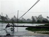 Tajfun Xangsane niil ve stedním Vietnamu