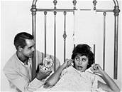 Cary Grant a Sophia Lorenov ve filmu Hausbt 