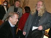 Ivan Martin Jirous eený Magor a Václav Havel - udílení Seifertovy ceny (16....
