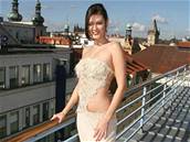 První eská vicemiss 2006 Miroslava Koanová v atech na finálový veer mezinárodní soute krásy Miss Earth