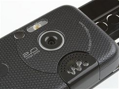 Sony Ericsson W850i recenze