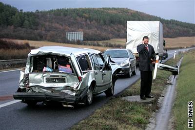 Kdy volat policii při malé nehodě? - iDNES.cz