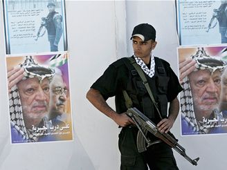 Palestinci si pipomnli druh vro mrt Jsira Arafata