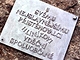 Detail pomníku nejslavnějšímu humpoleckému přistěhovalci