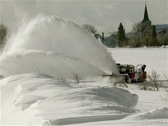 Vydatn bude snit v celém esku, ve stedních polohách se stídav objeví dé. Ilustraní foto