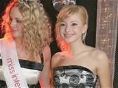 Miss Internet 2006 Nikol Moravcová a Inna Puhajková 