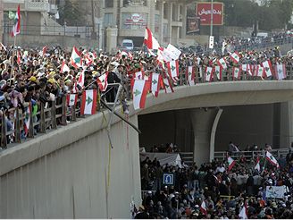 Statiscov davy protestant v libanonskm Bejrtu