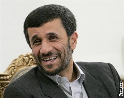 Ahmadíneádv reim musí zaít jednat, míní Rada bezpenosti.