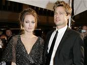 Brad Pitt a Angelina Jolie na premiée filmu Dobrý pastevec