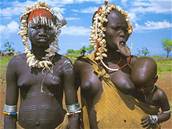 �eny z Etiopie - �eny z Mursi Village v Etiopii (z knihy Ji�ího Kolbaby Tvá�e...