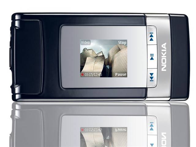 Nokia N76