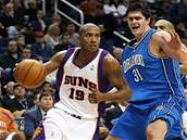 Phoenix - Orlando: Bell obchází Mili�i�e