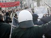 V Rakousku demonstrují za zruení kolného stovky student