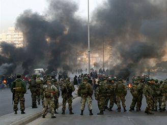 Libanonsk vojsko zatm nemlo nsiln stety s demonstranty.