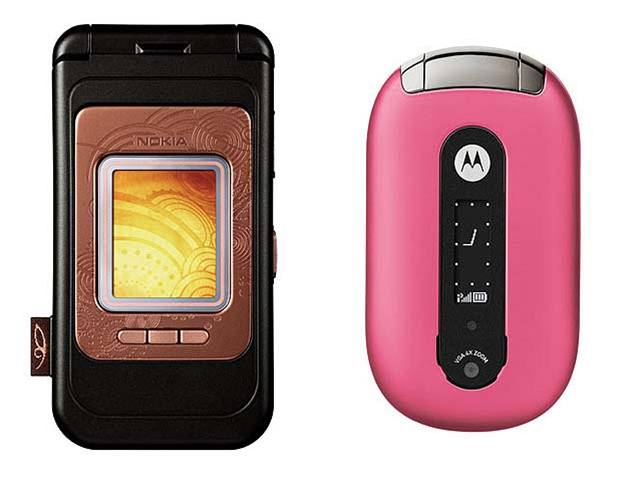Nokia 7360 a Motorola Pebl U6