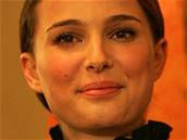 Goyovy pízraky - Natalie Portman - tisková konference v Praze (31. ledna 2007)