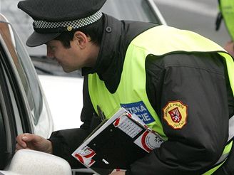 Mstská policie je vi diplomatm takka bezmocná. Ilustraní foto.