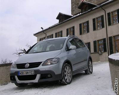 VW Cross Golf