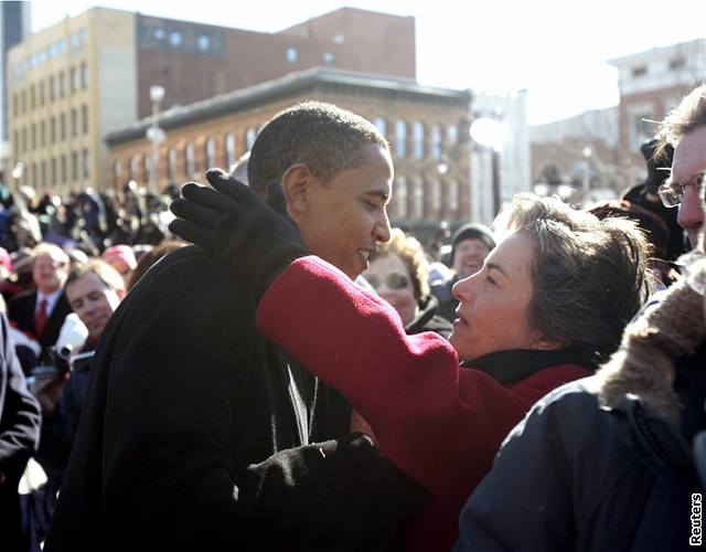 Afroamerický senátor Barack Obama oznámil, e chce do Bílého domu